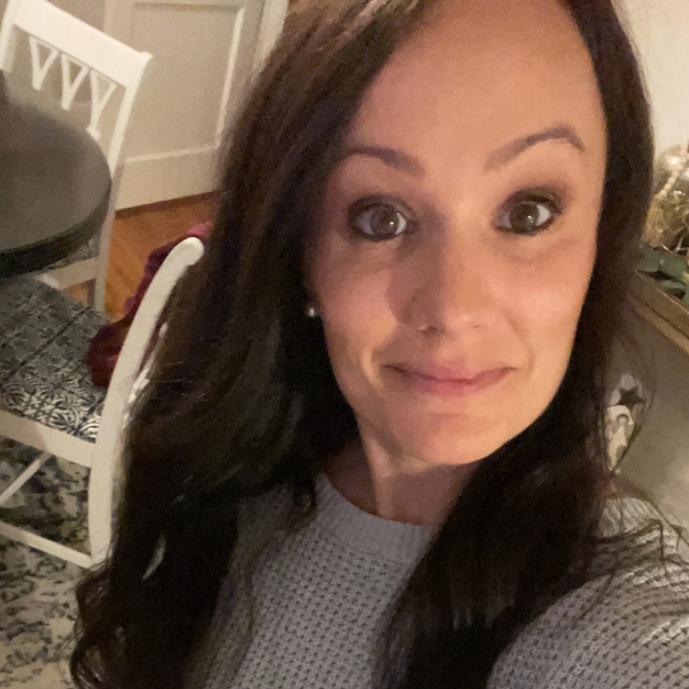 Meet your Posher, Jillian